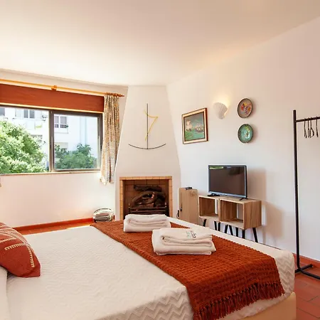 Amaro Sight ラゴス